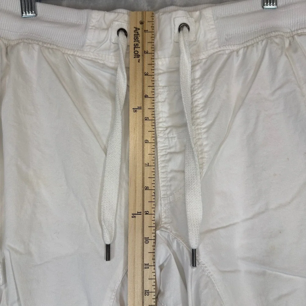 Southpole Authentic Collection Cargo Shorts Men's XL White Elastic Waist Y2K